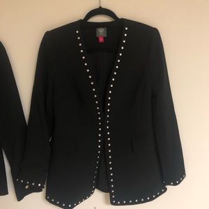 Vince Camuto - Size 6 - EUC - Black with silver studs-